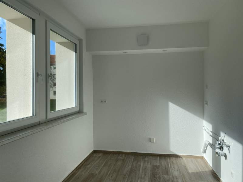 Mozartstraße 13, 3. Obergeschoss / links